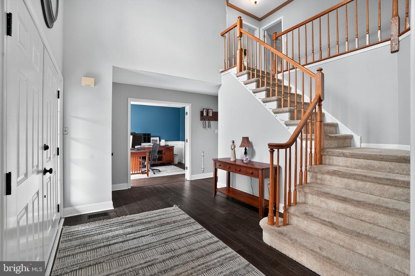 3003 Stuart Way photo 4