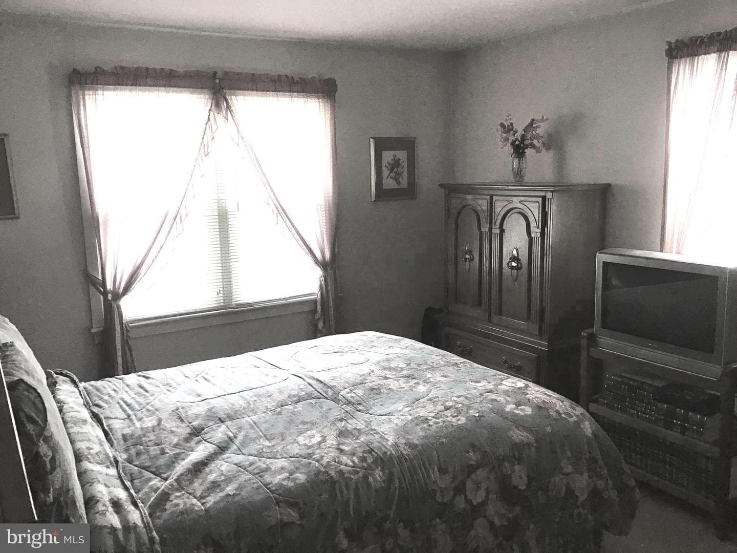429 W Monument Avenue photo 12