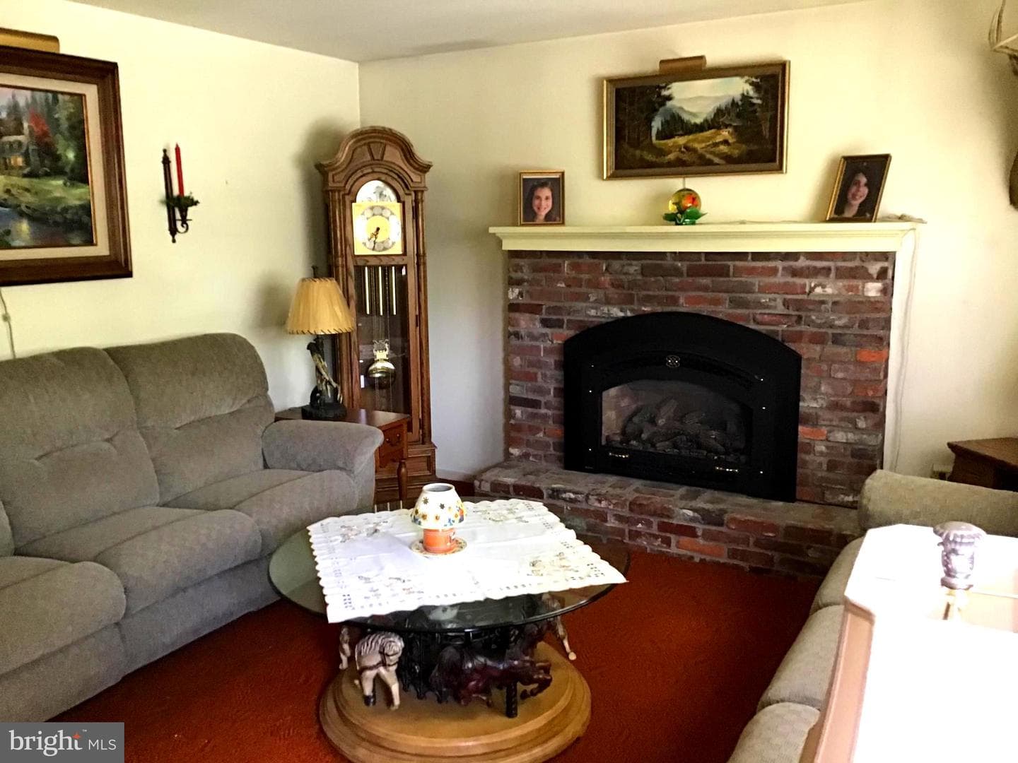 429 W Monument Avenue photo 3