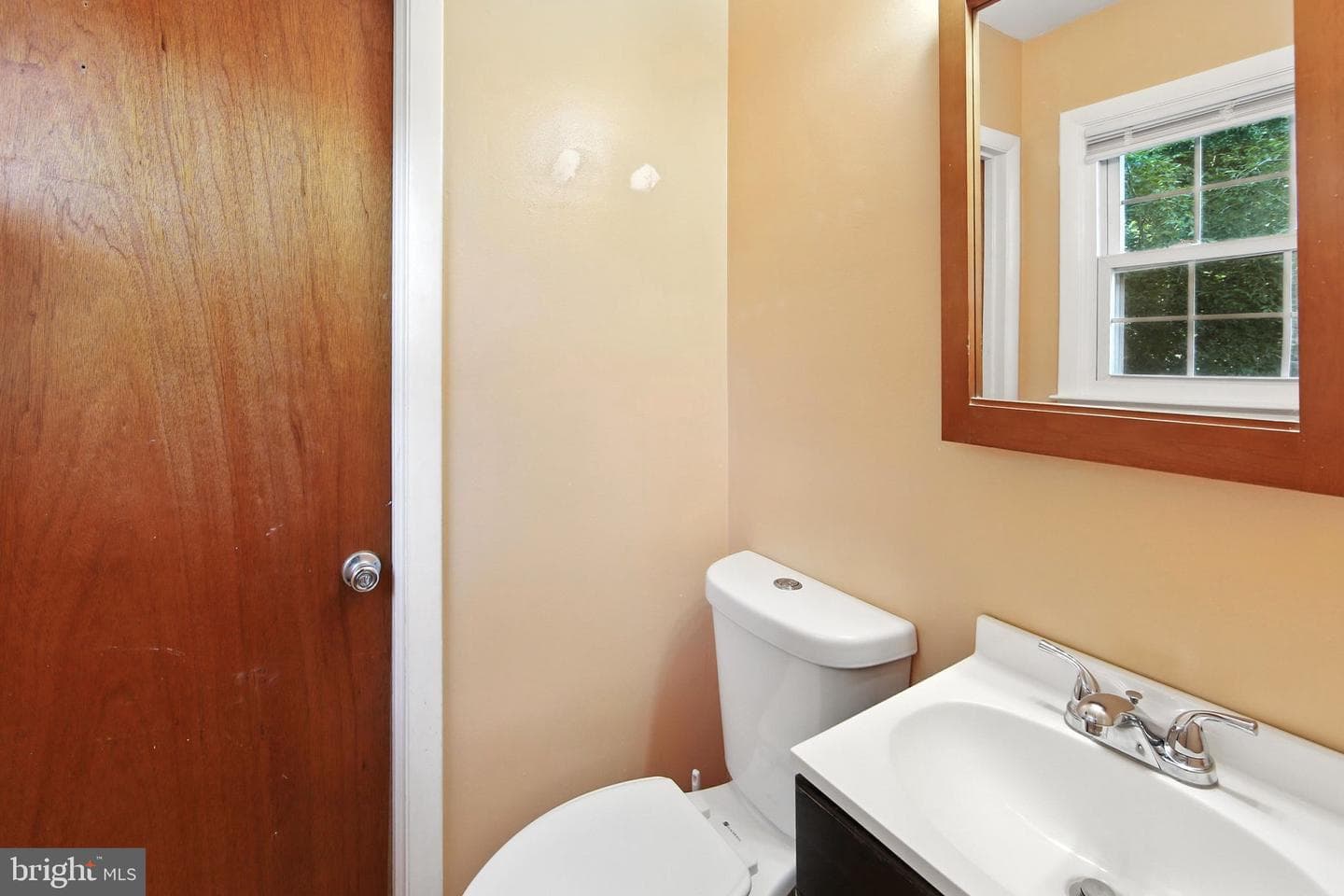 812 Mennonite Road photo 20