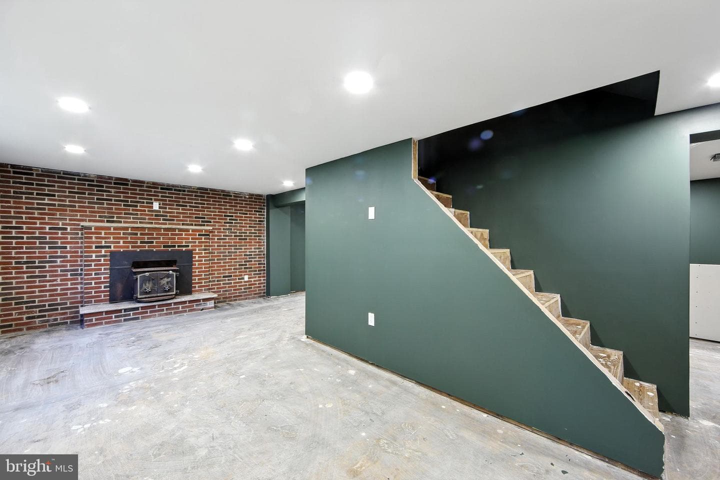 812 Mennonite Road photo 25