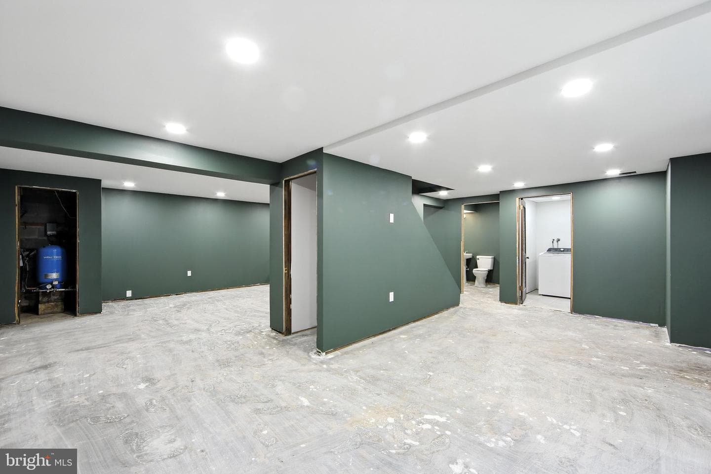 812 Mennonite Road photo 27