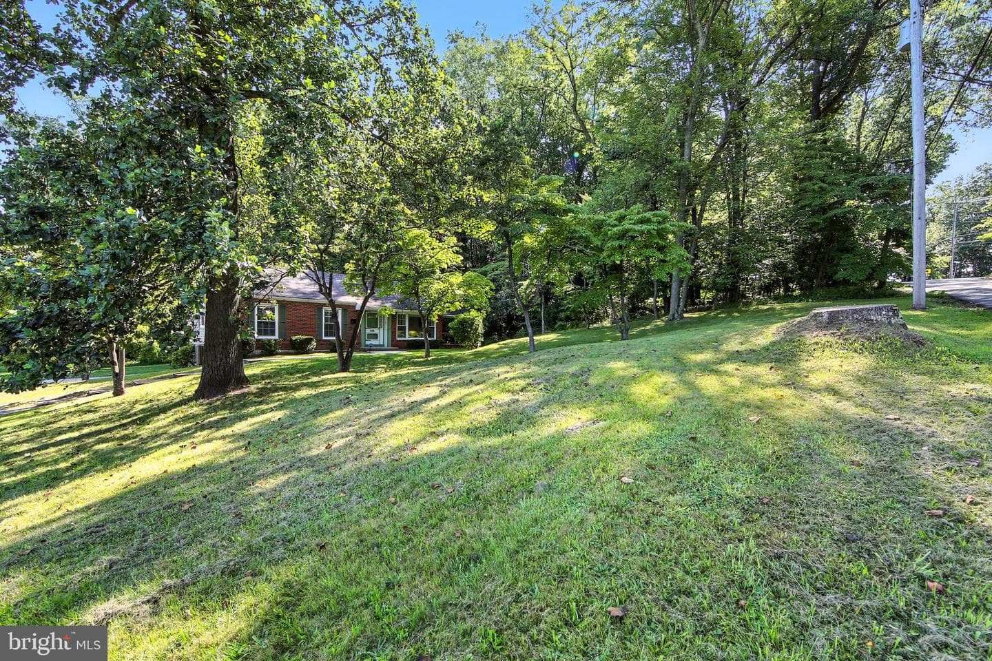 812 Mennonite Road photo 3