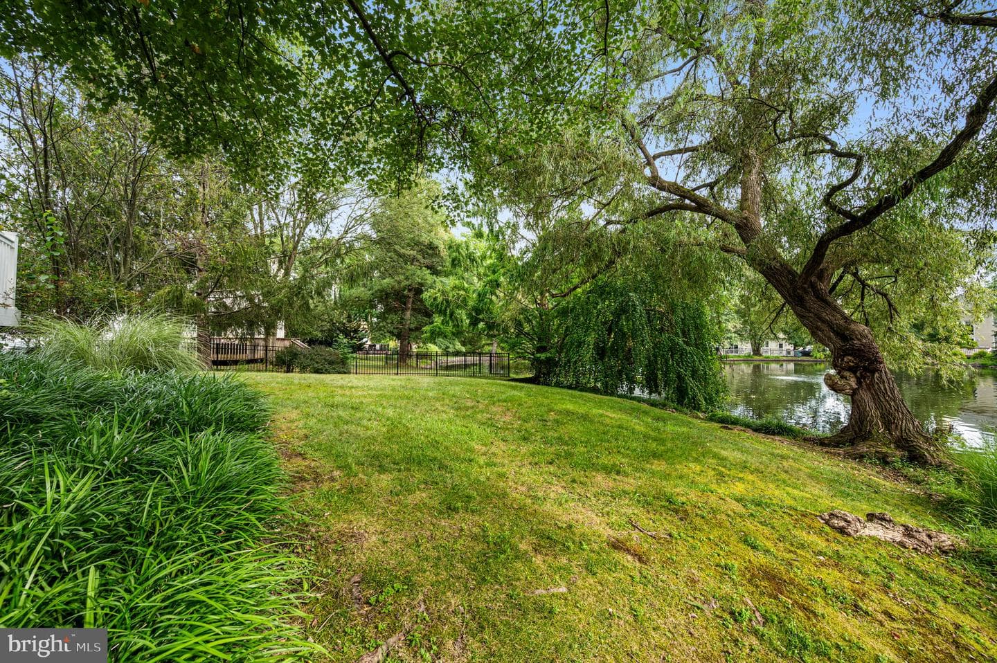 1104 Ashridge Court photo 29