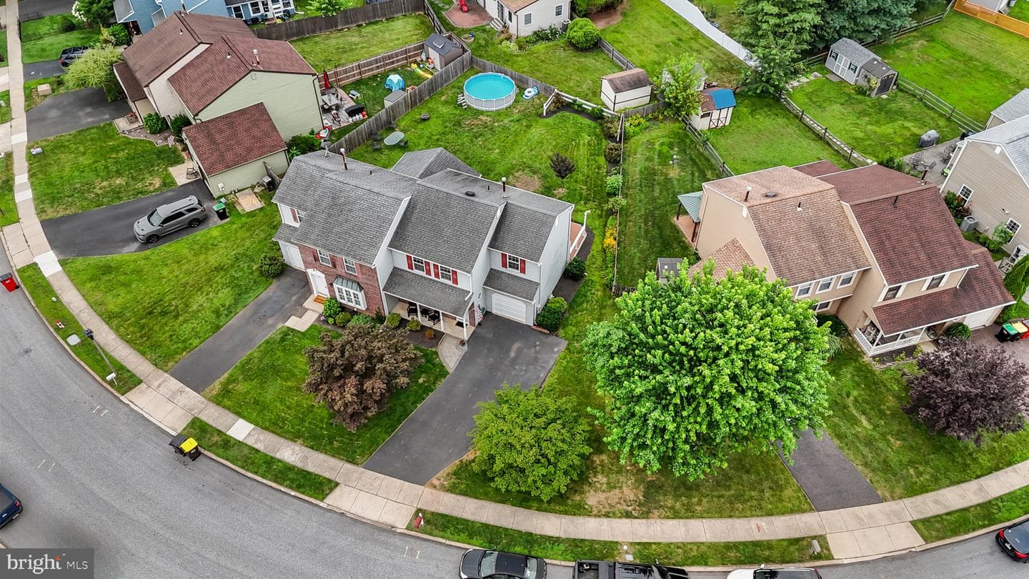65 Wynmere Drive photo 53