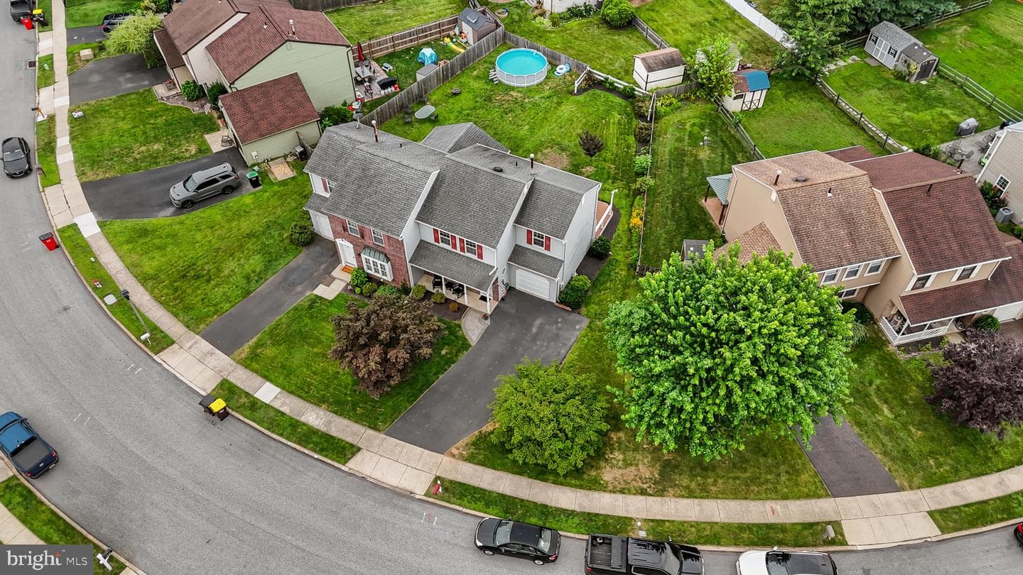 65 Wynmere Drive photo 54