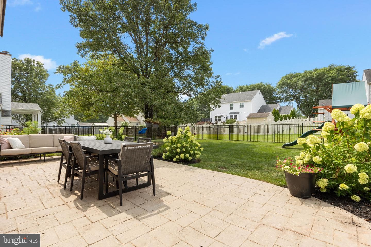 119 Shelburne Drive photo 41