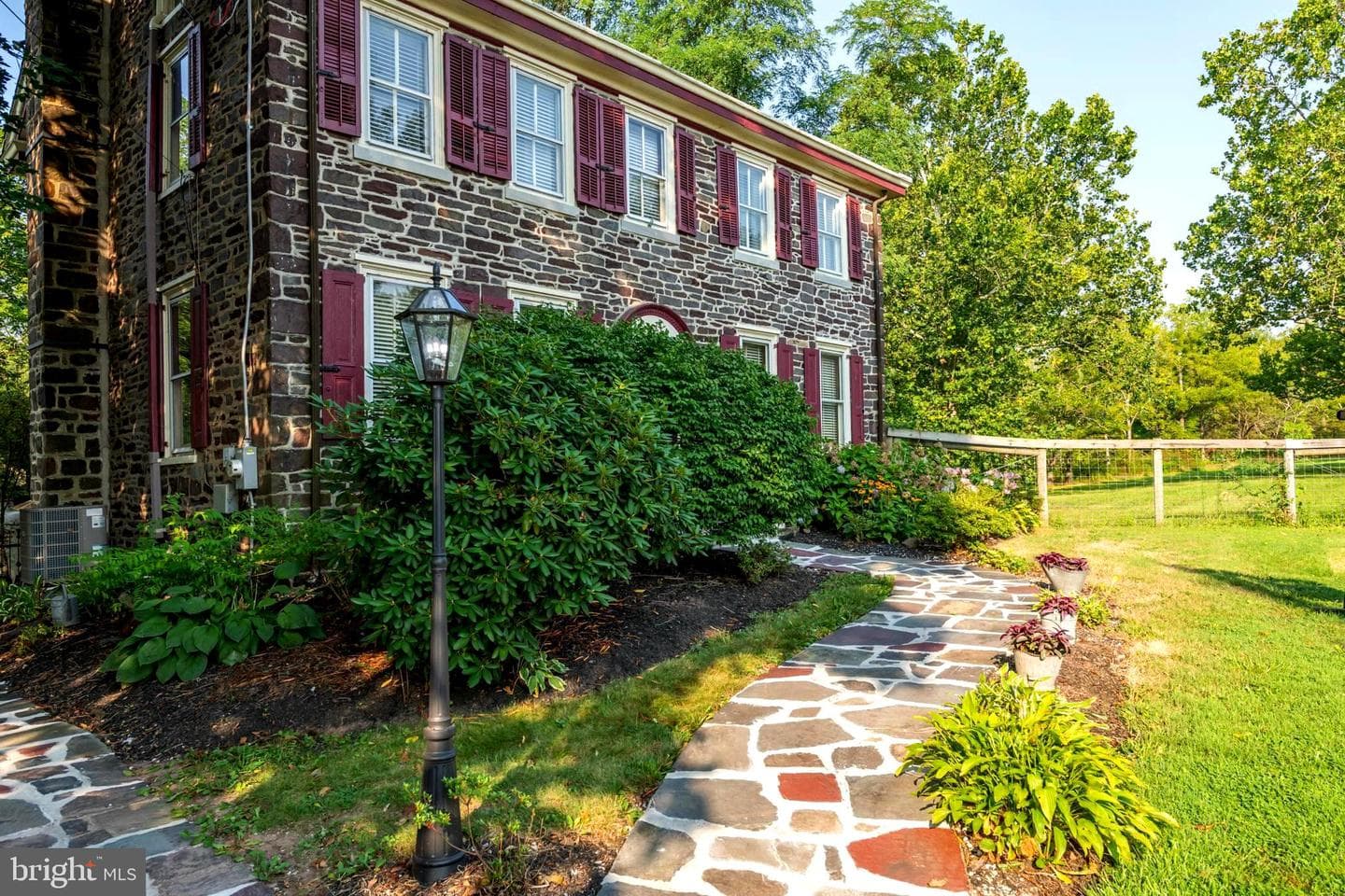 1323 Old Sumneytown Pike photo 2