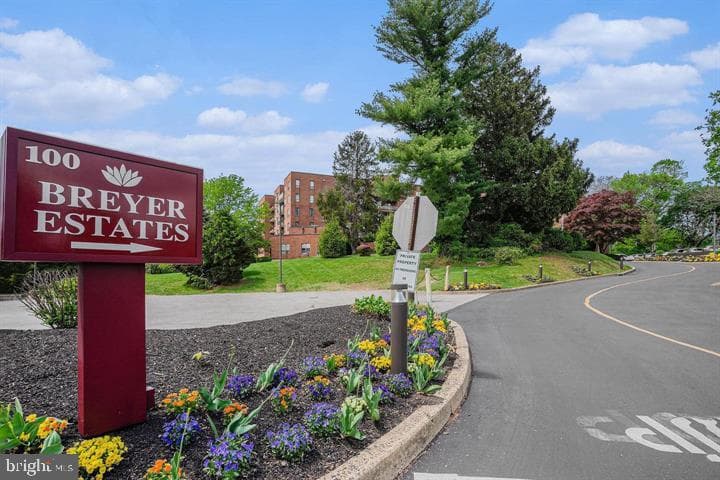 100 Breyer Drive #3-C, Elkins Park