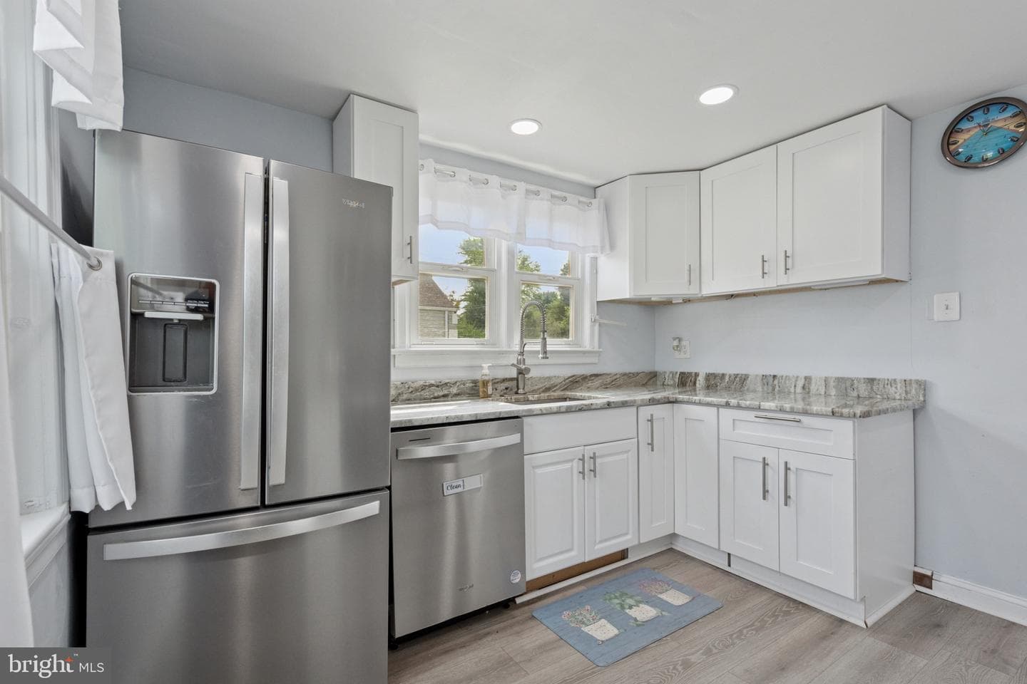 2551 Brookdale Avenue photo 13