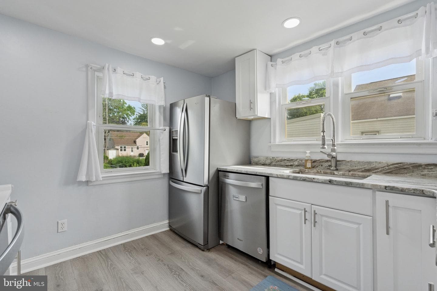 2551 Brookdale Avenue photo 14