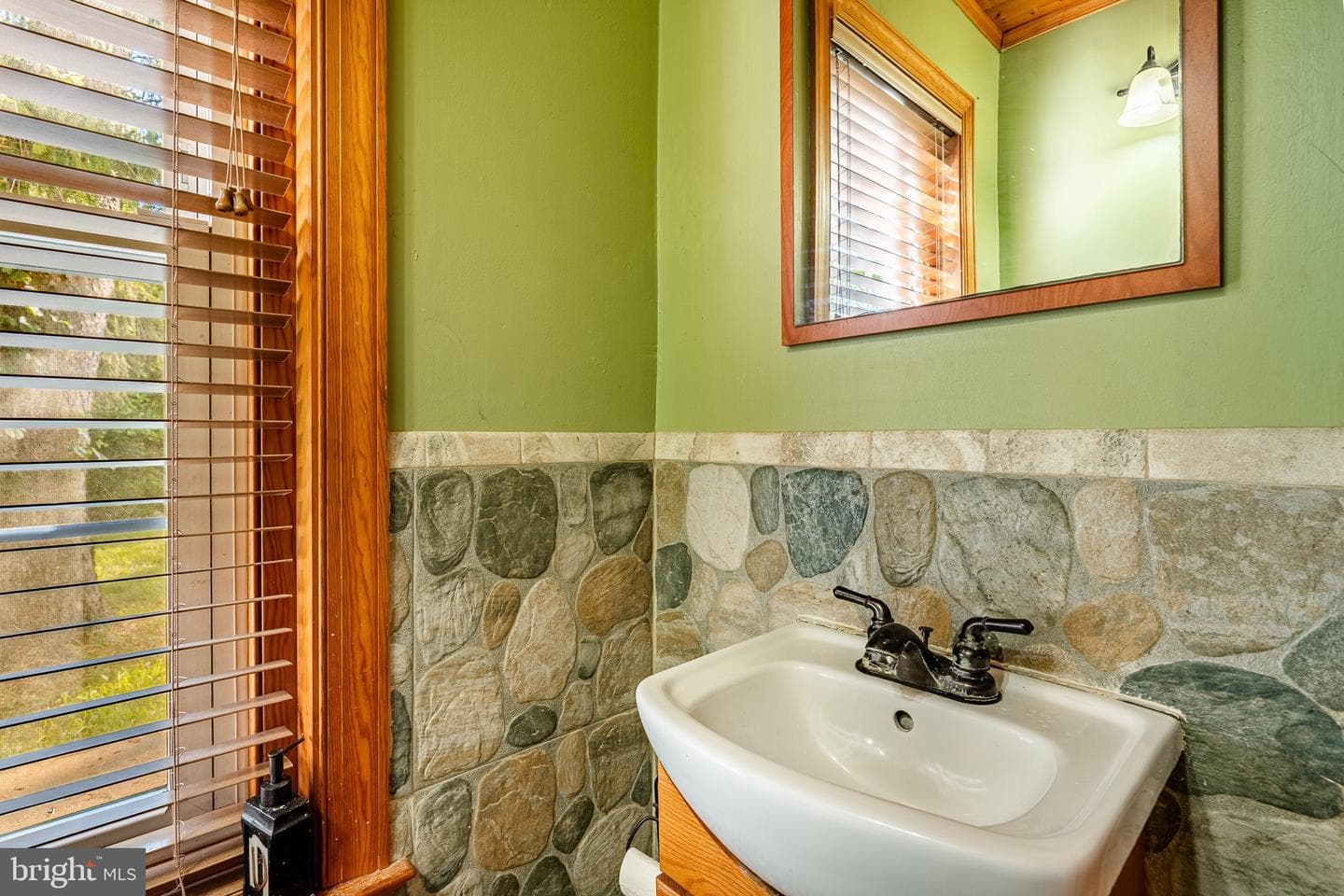 126 Pine Ford Road photo 20