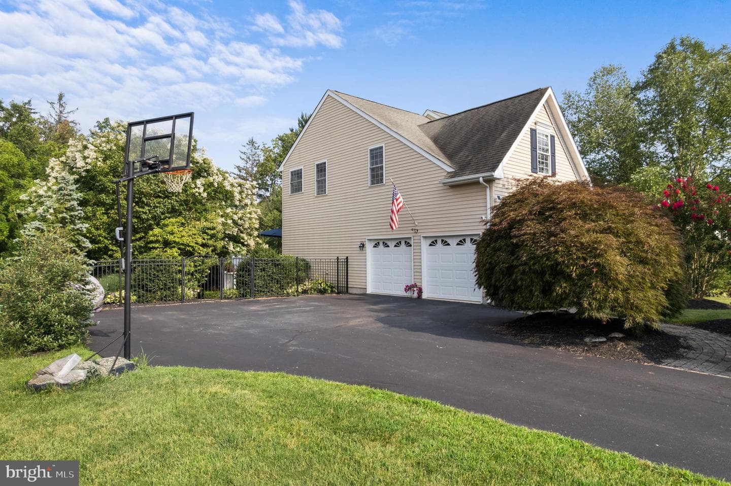 803 Chatham Lane photo 5
