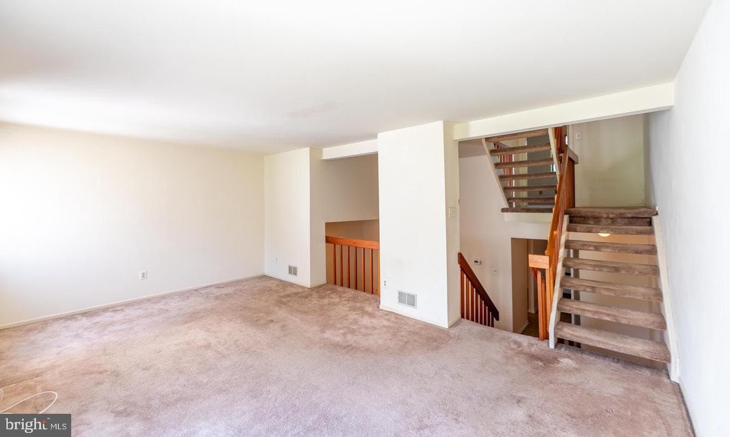 1503 Linden Way photo 12