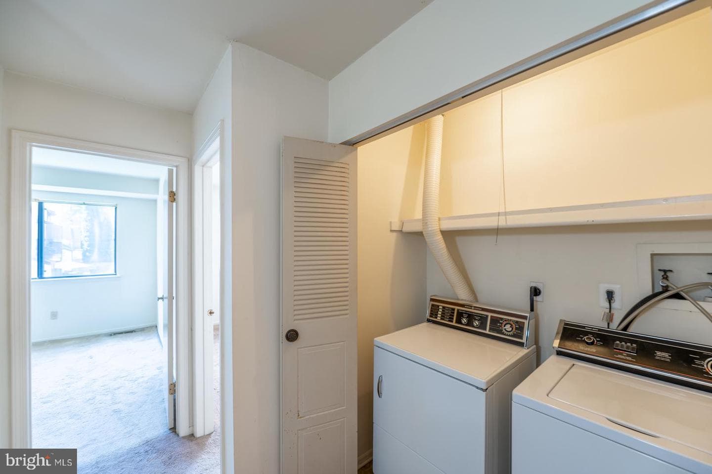 1503 Linden Way photo 18