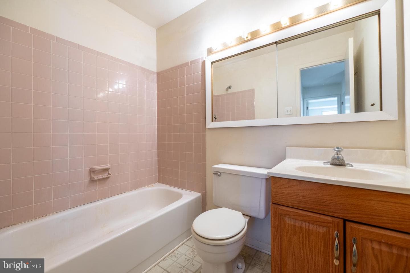 1503 Linden Way photo 19