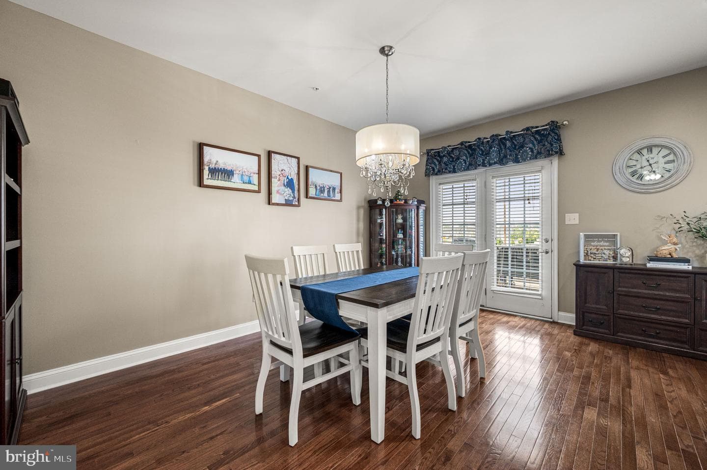 109 Tulip Lane photo 10