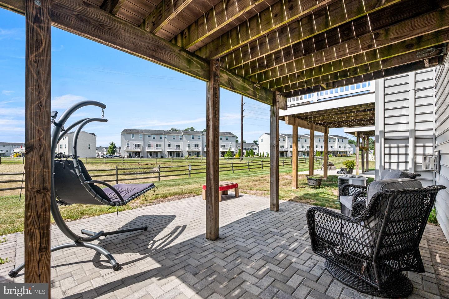 109 Tulip Lane photo 32