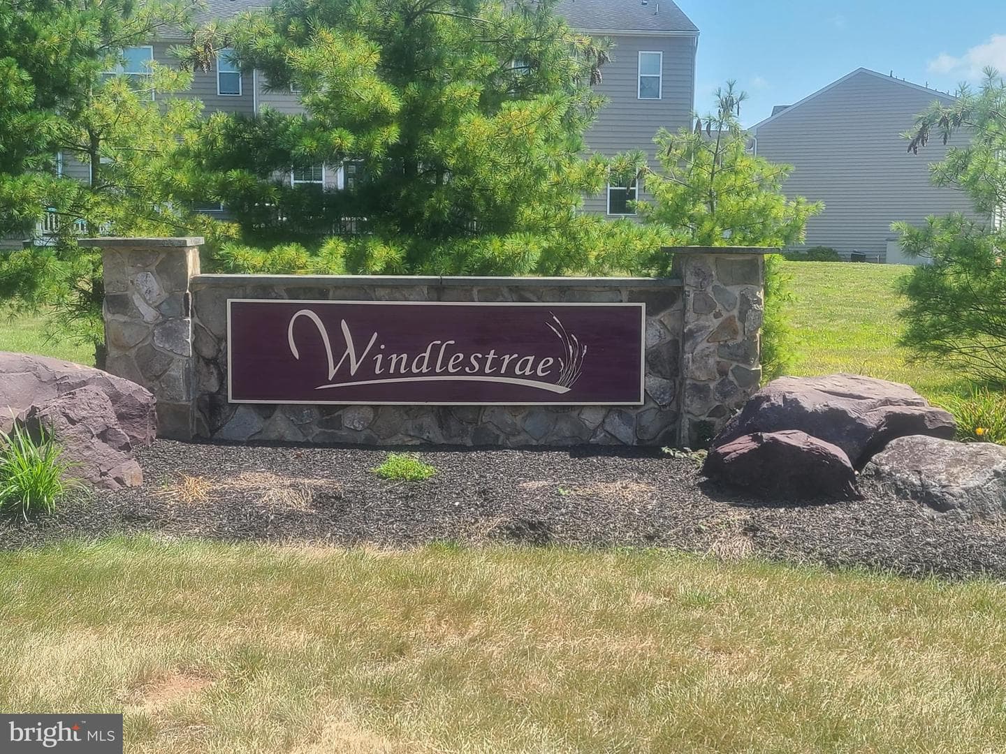 109 Tulip Lane photo 36