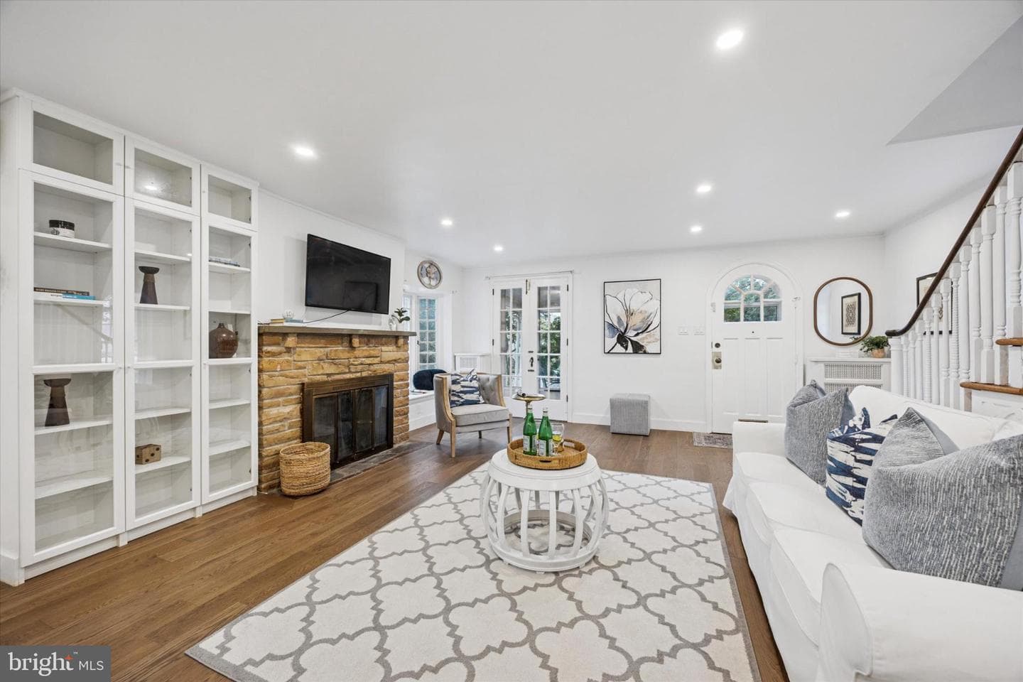 249 Rock Glen Road photo 5