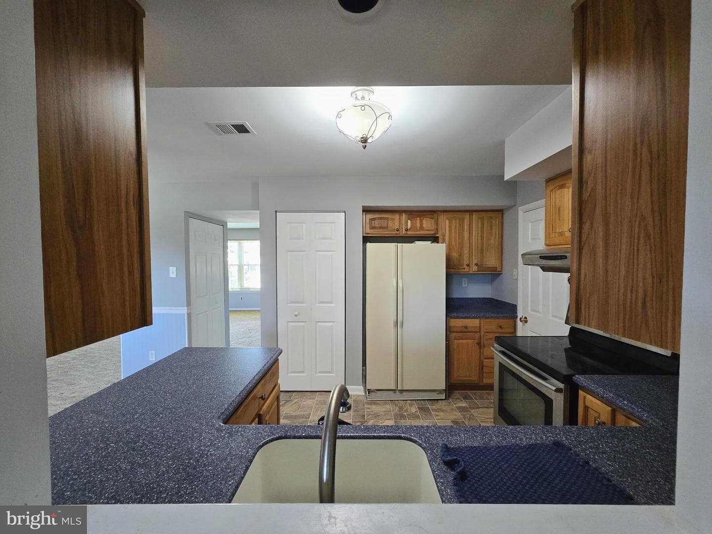 339 Laurel Drive photo 8