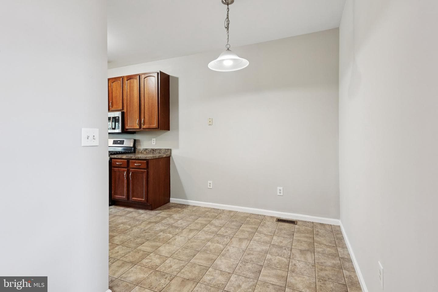 183 Stone Hill Drive photo 14