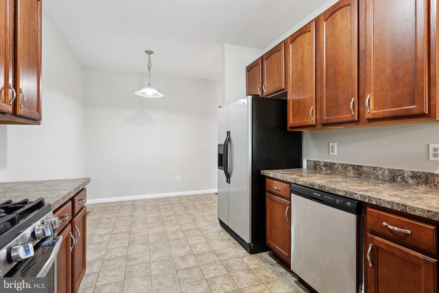 183 Stone Hill Drive photo 19