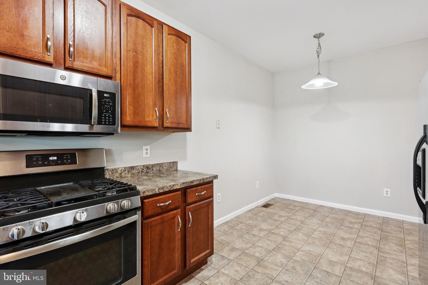 183 Stone Hill Drive photo 20