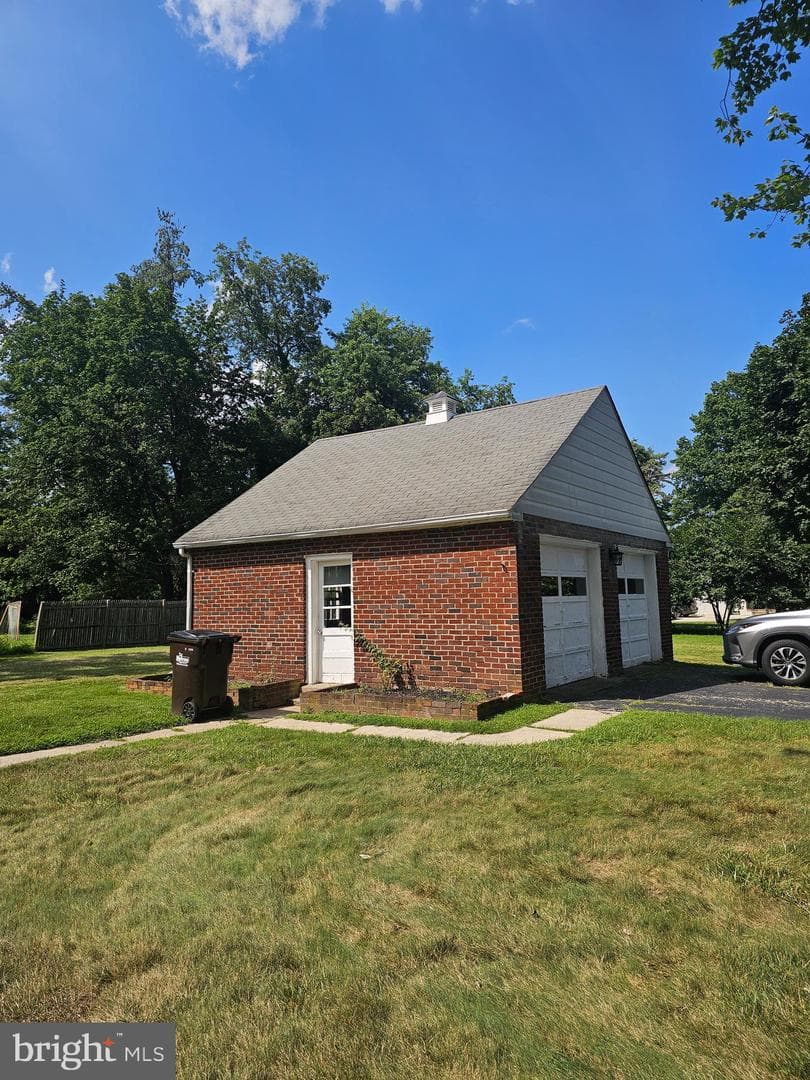 1025 Skippack Pike photo 2