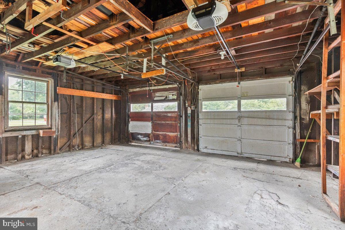 1025 Skippack Pike photo 25