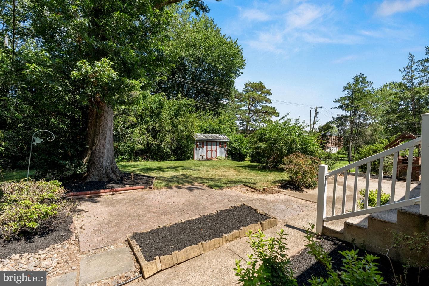415 Pinecrest Road photo 31