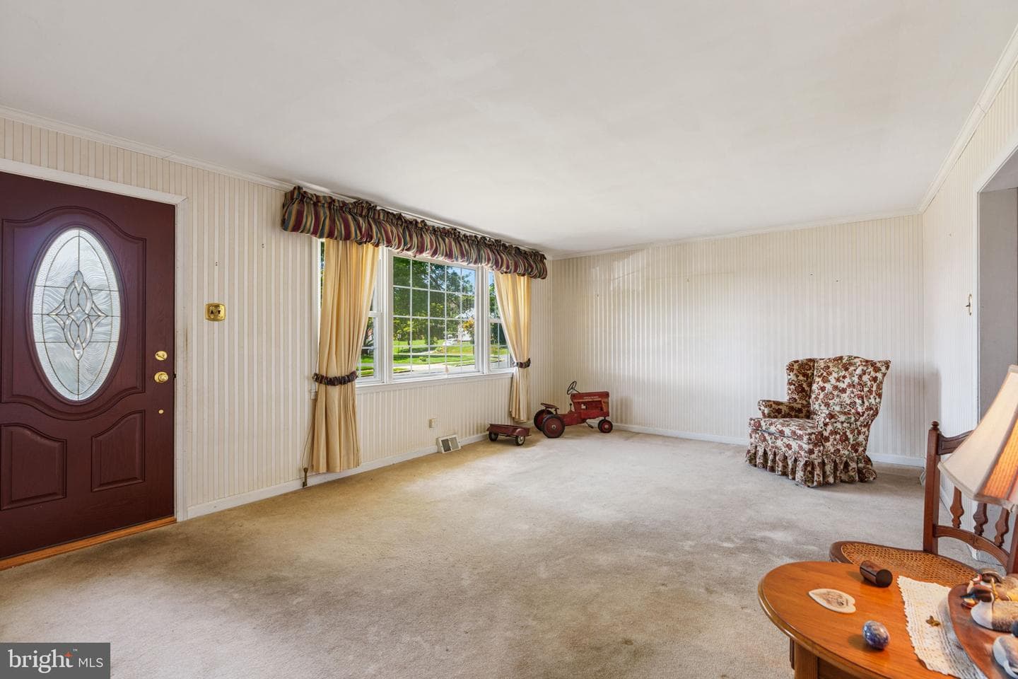 415 Pinecrest Road photo 5