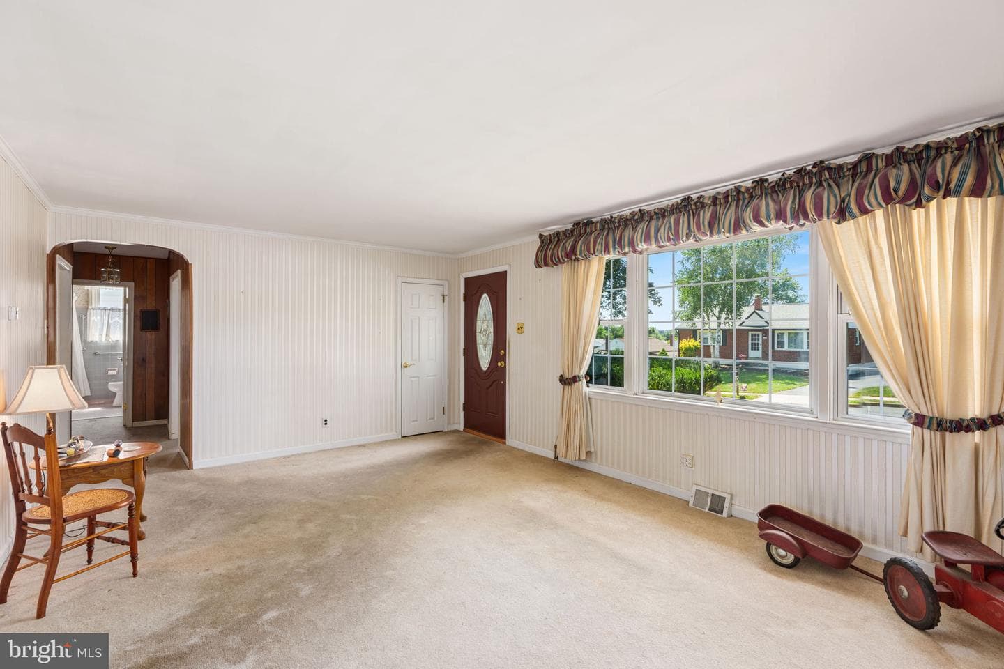 415 Pinecrest Road photo 8