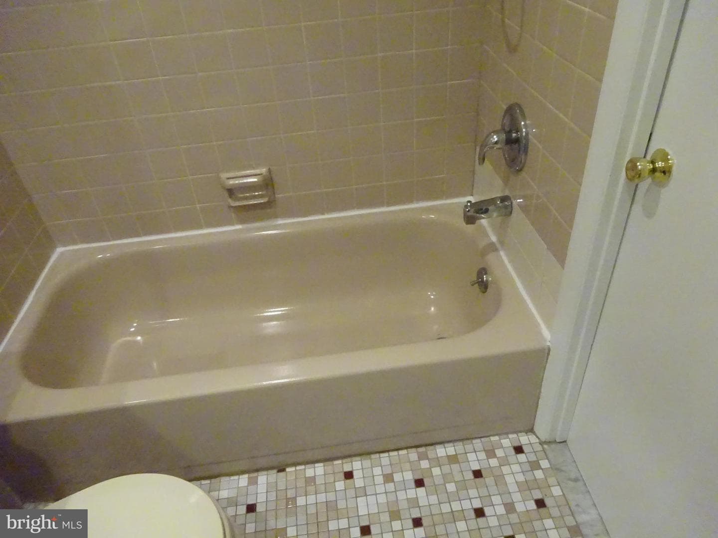 1207 B Crosshill Court photo 14