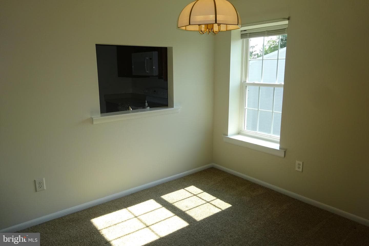1207 B Crosshill Court photo 4