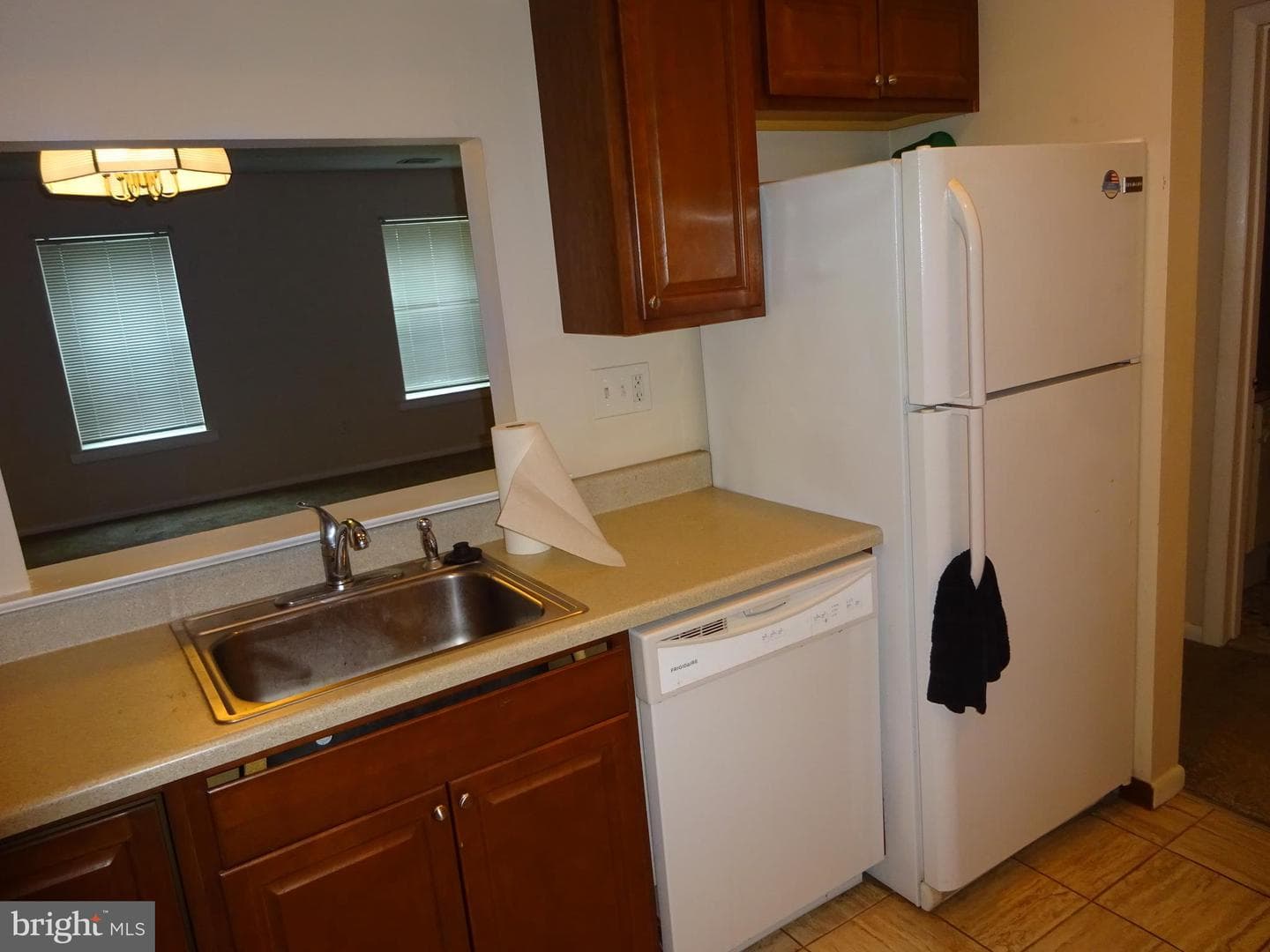 1207 B Crosshill Court photo 7