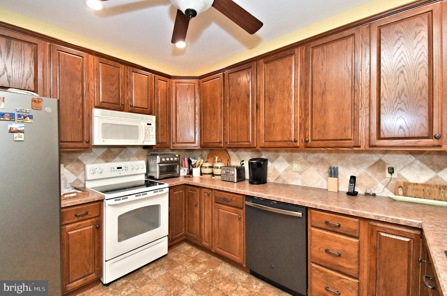 1030 Burgundy Circle photo 17