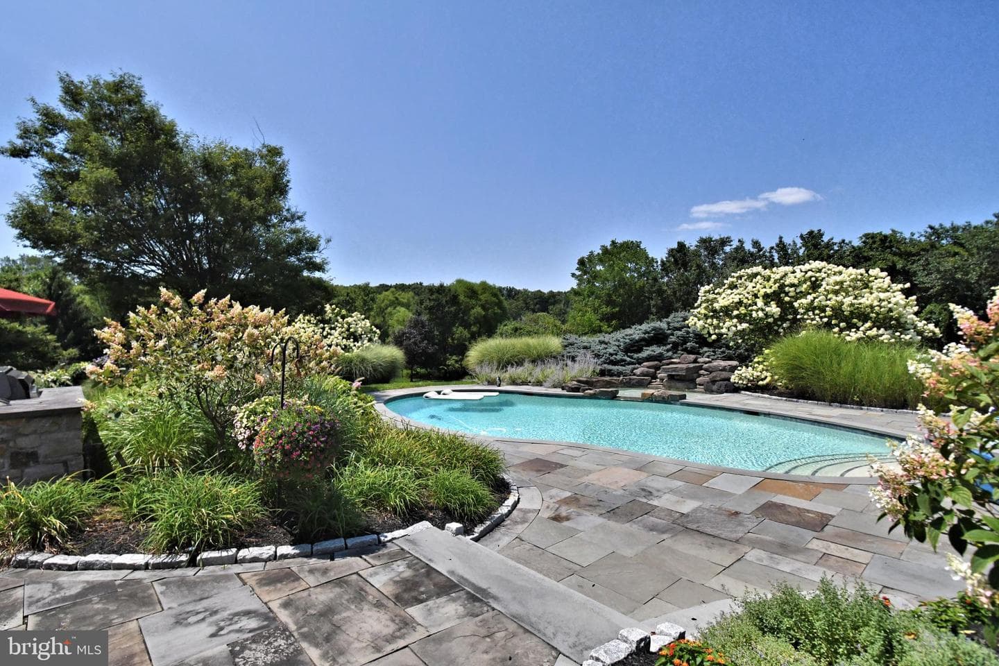 1811 Hollow Road photo 102
