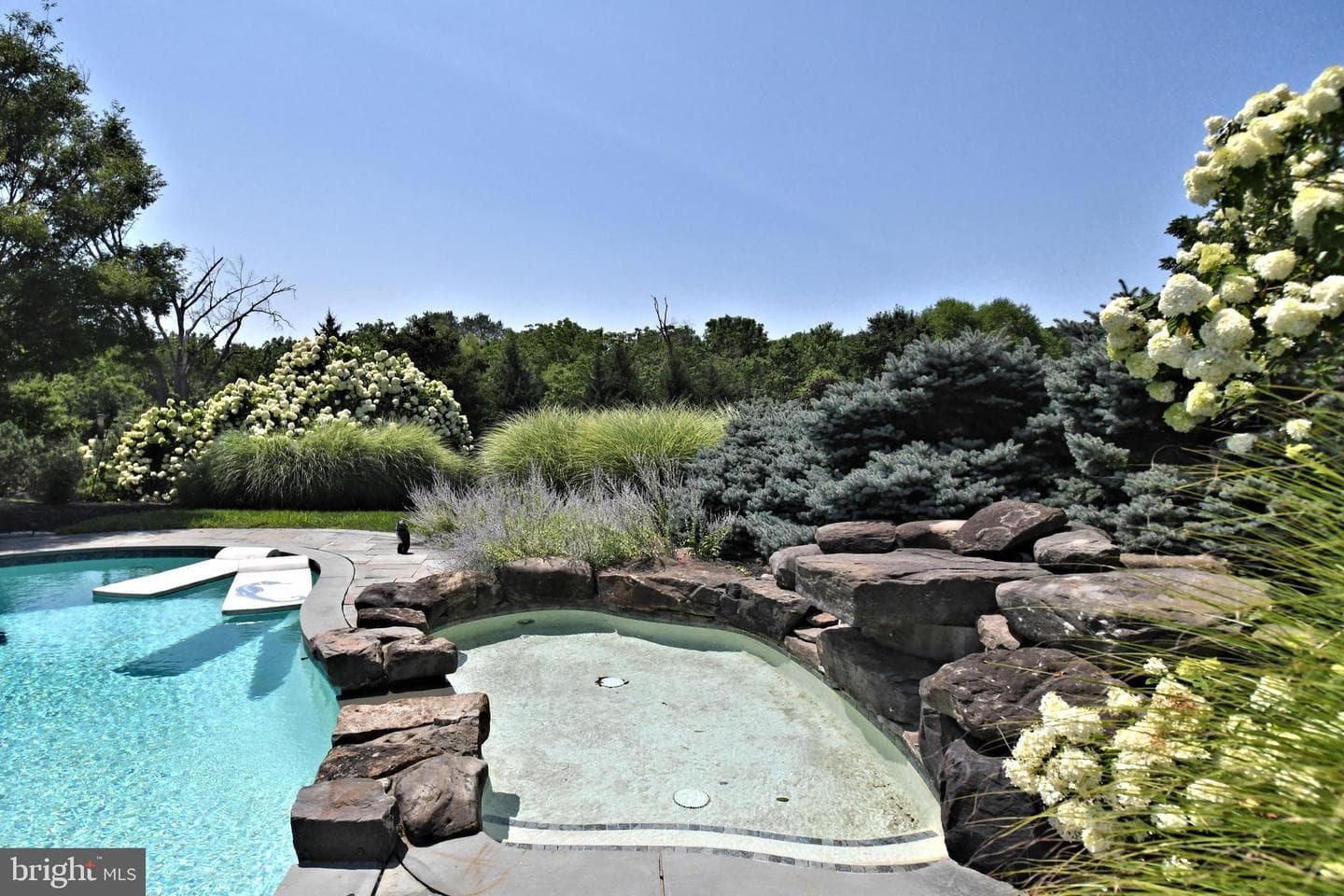 1811 Hollow Road photo 104