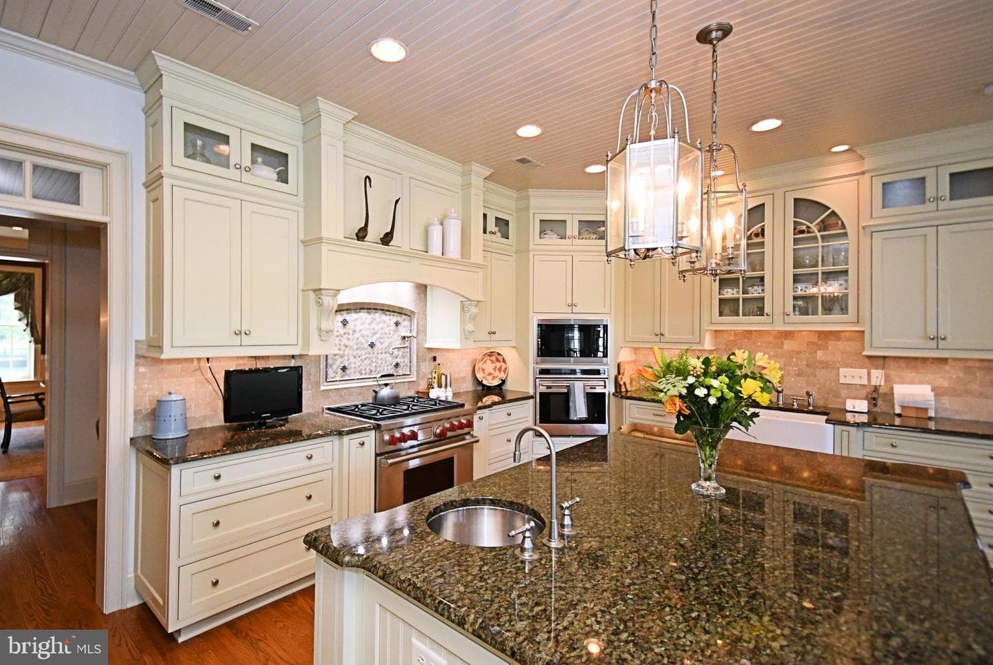 1811 Hollow Road photo 23