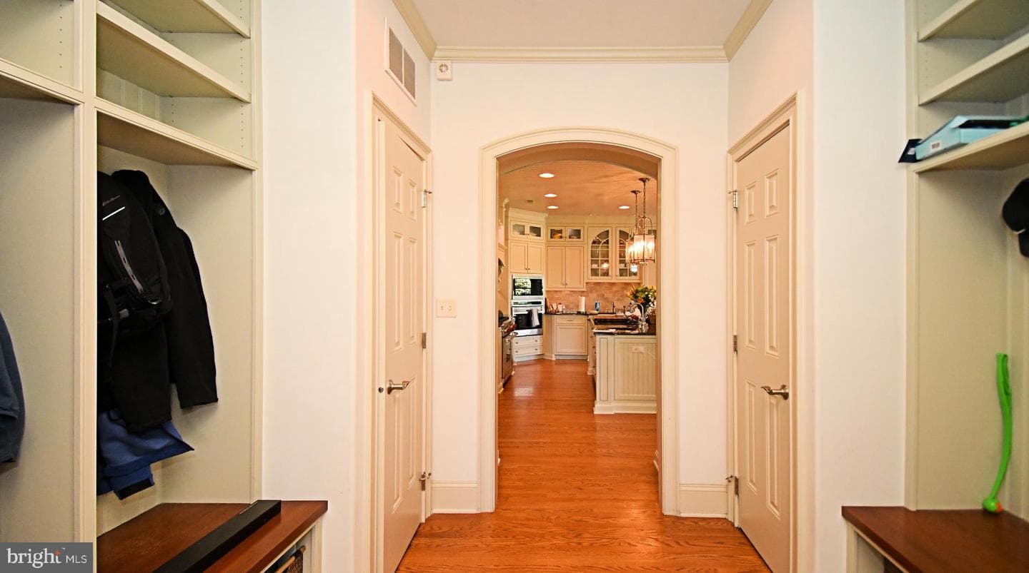 1811 Hollow Road photo 31