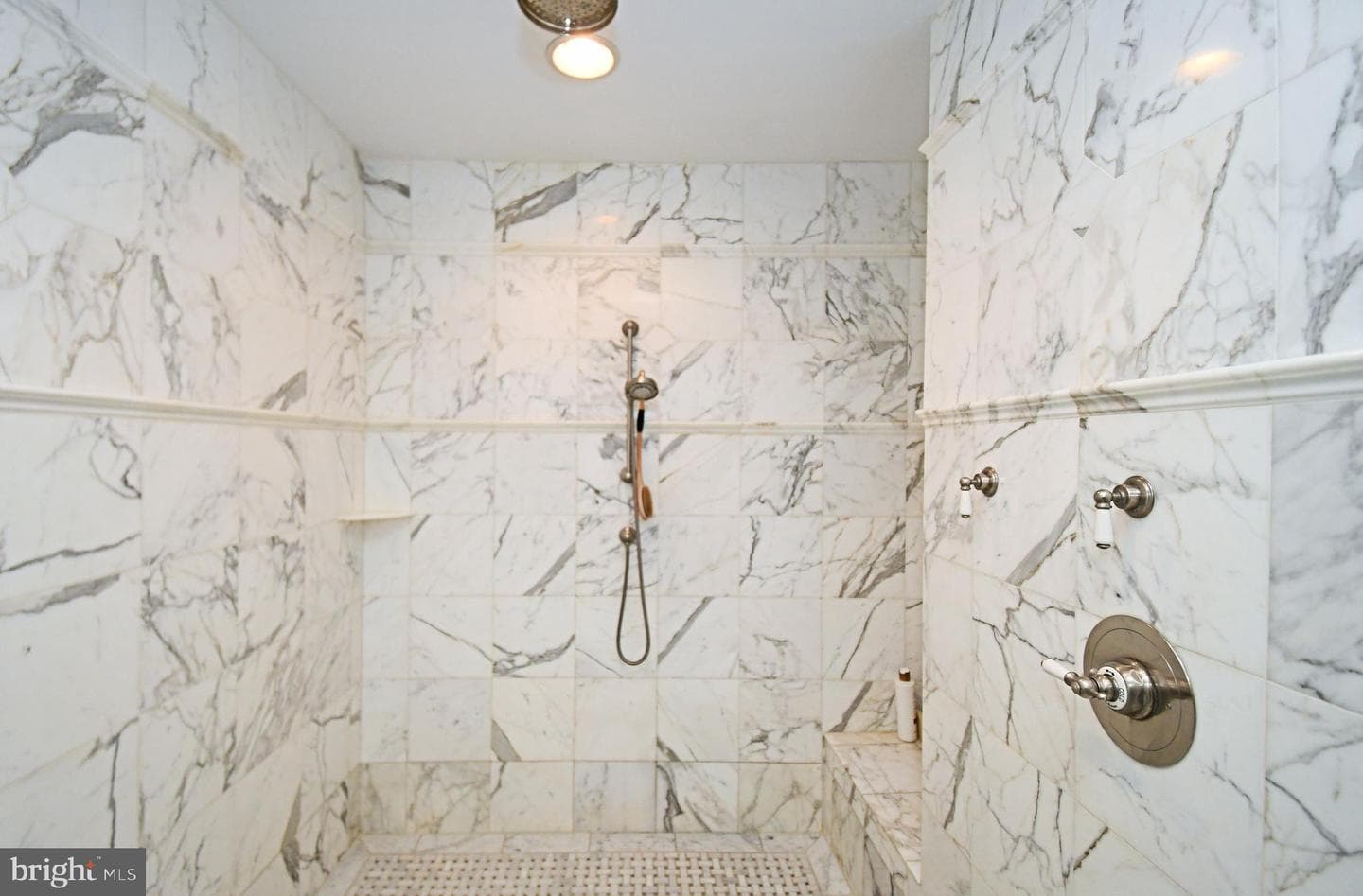 1811 Hollow Road photo 57