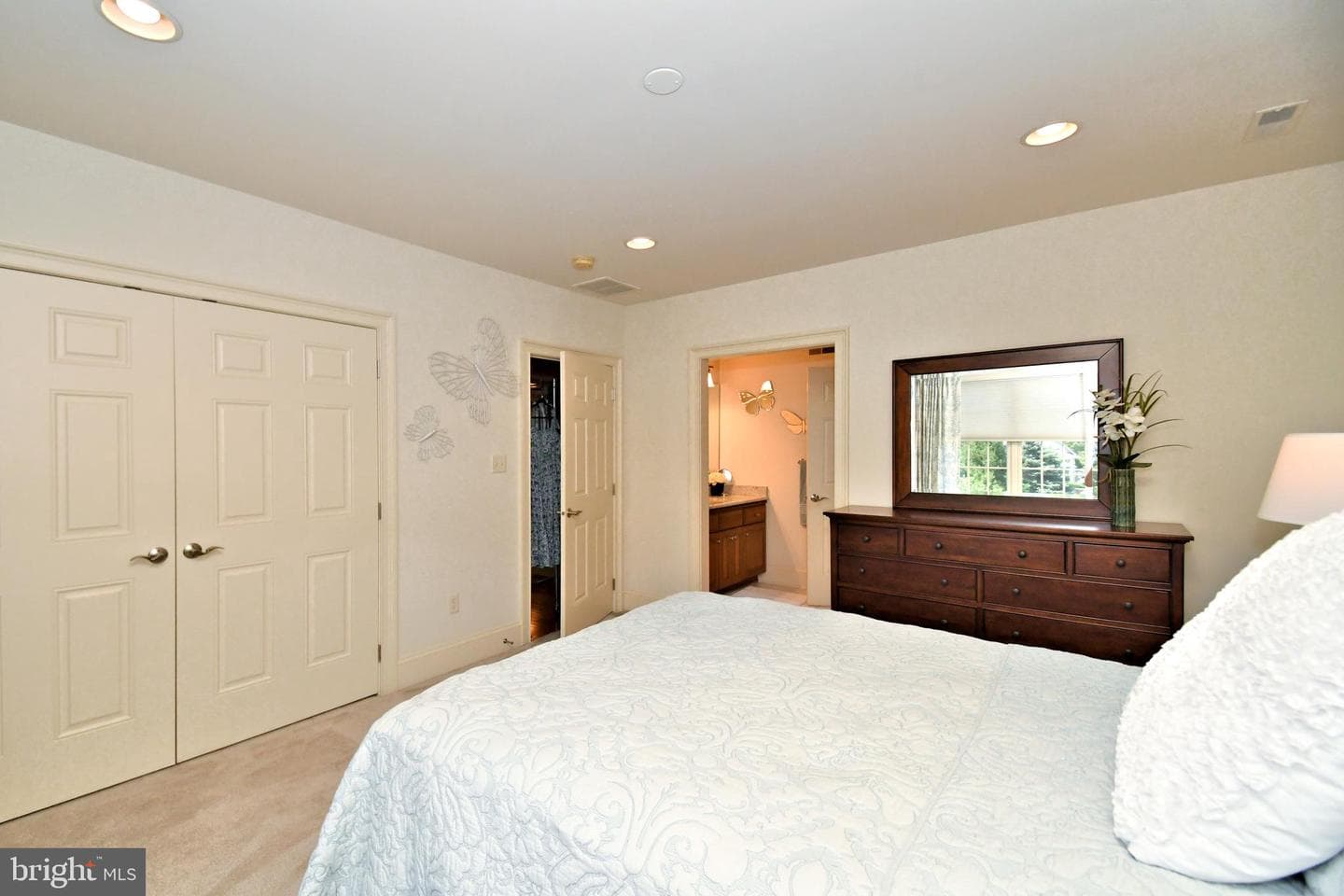 1811 Hollow Road photo 73