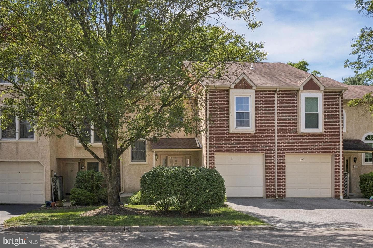 22 White Pine Court photo 2