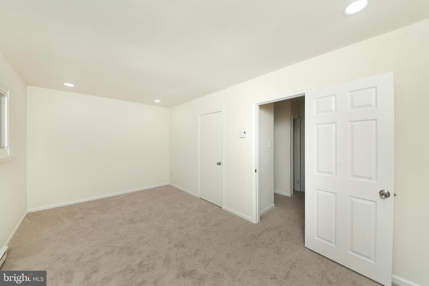 902 N York Road #1 photo 15