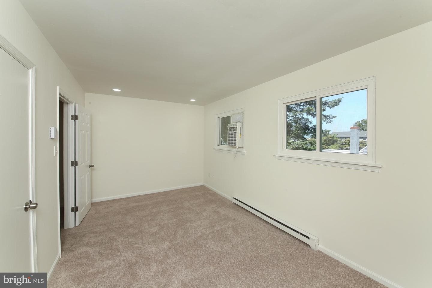 902 N York Road #1 photo 20