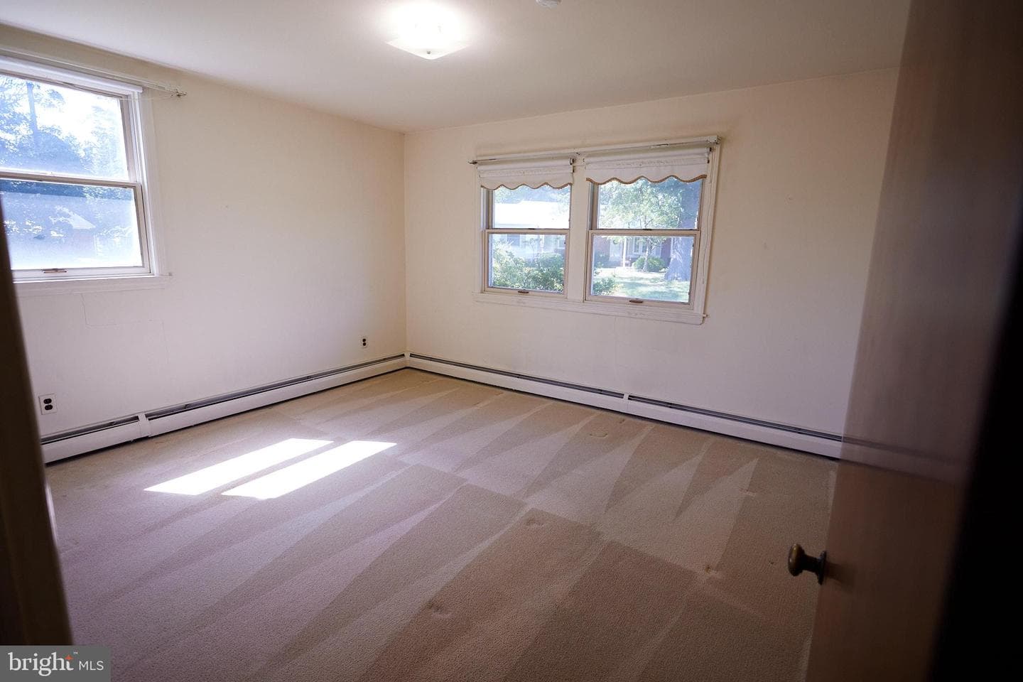 4 Valley View Circle photo 5