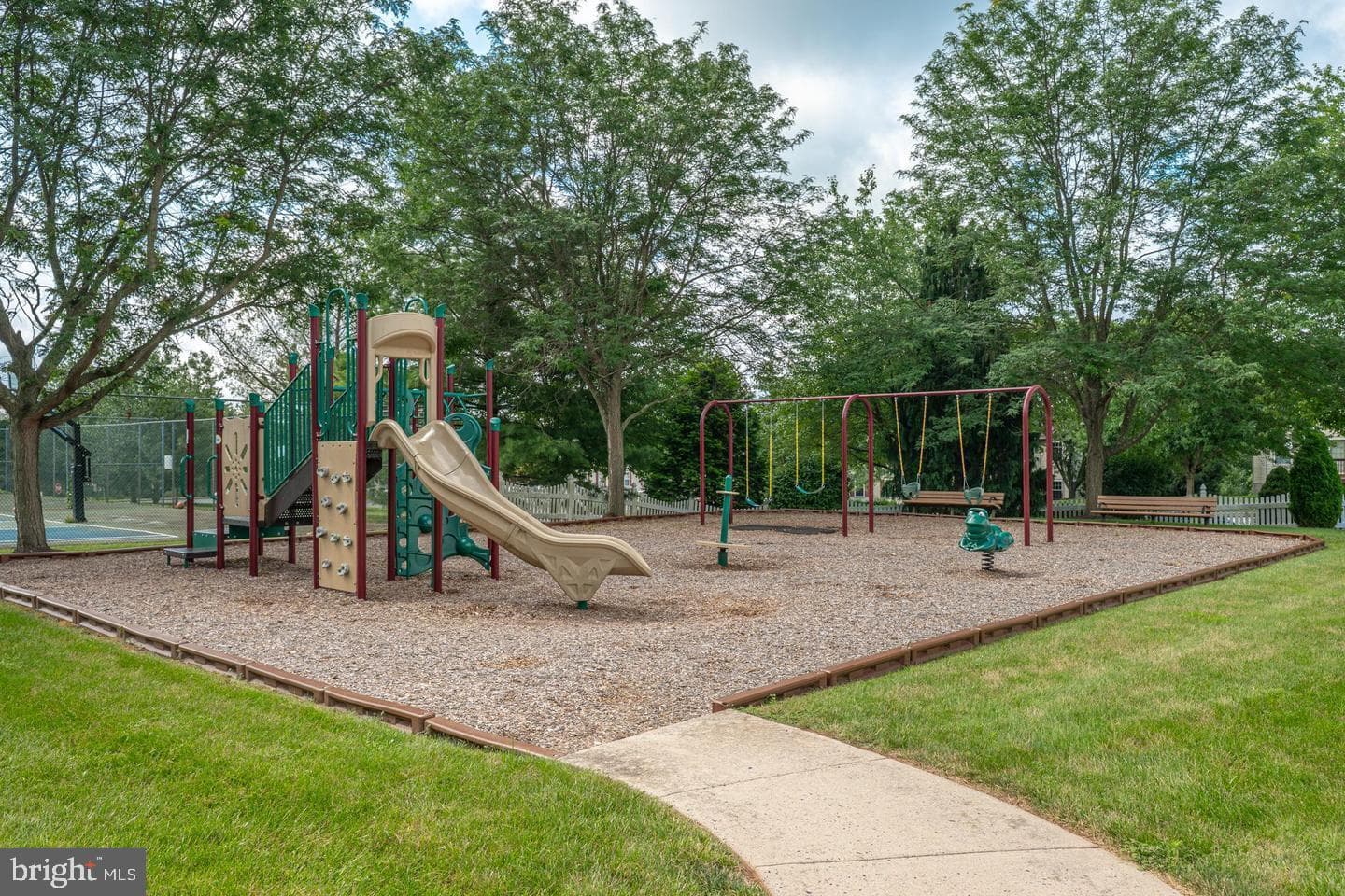 170 Royer Drive photo 44