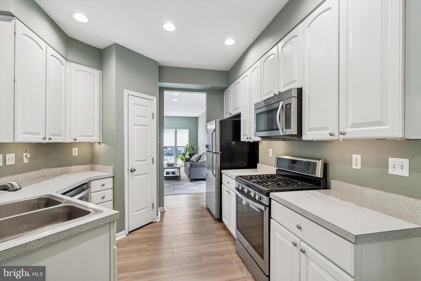 170 Royer Drive photo 6