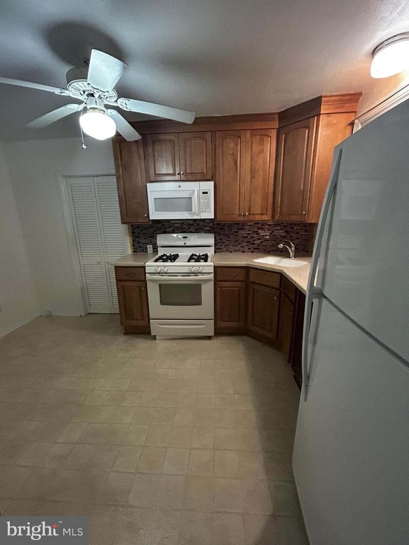 237 Woodlawn Drive photo 13